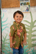 Load image into Gallery viewer, Hila Boy's Aloha Shirt- Forest Luau