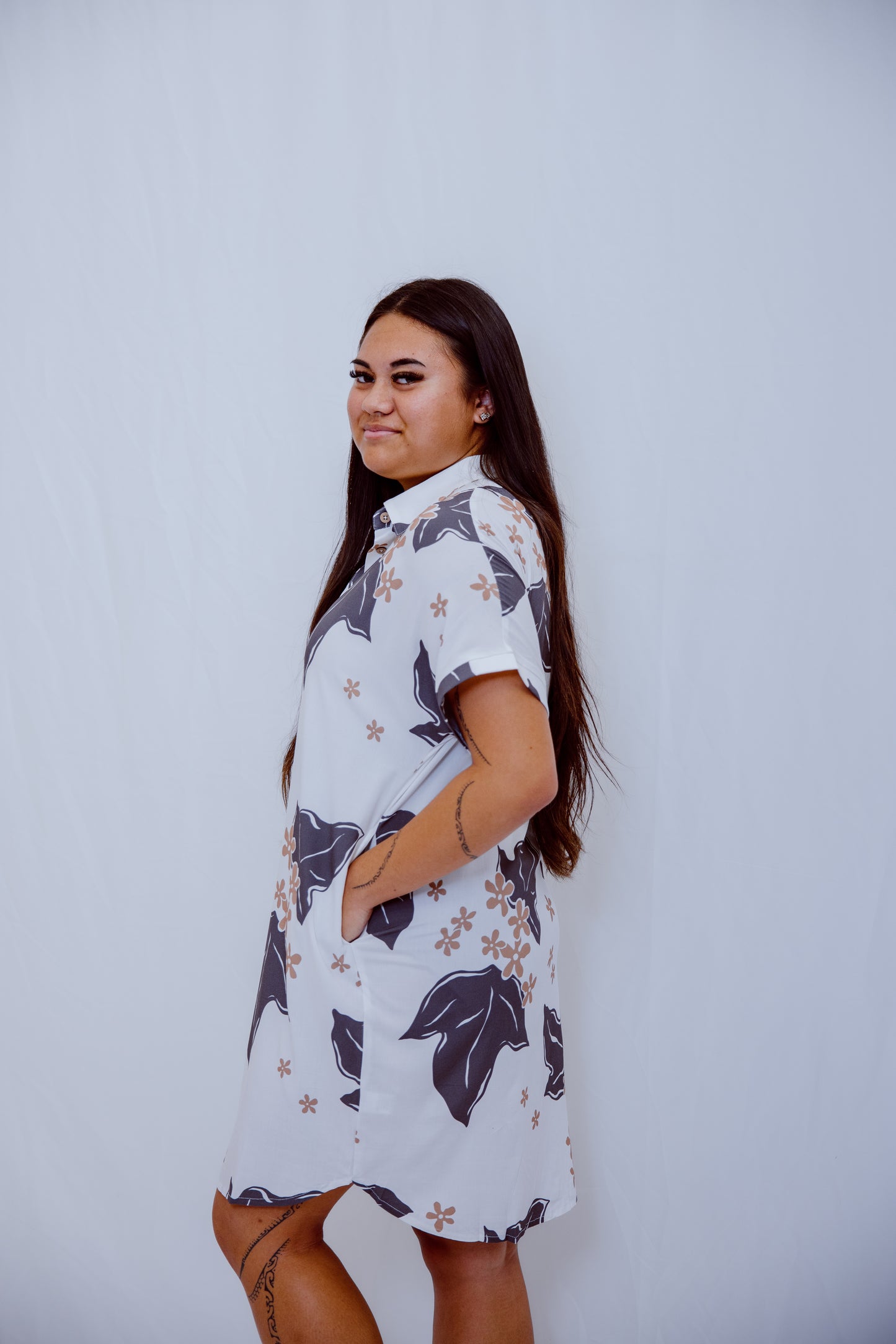 Kaikai Aloha Dress 2.0 - Charcoal Kukui