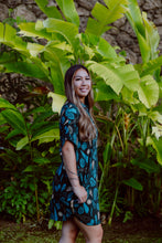 Load image into Gallery viewer, Kaikai Aloha Dress- Teal Shells

