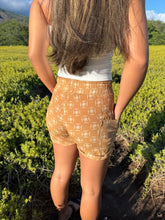 Load image into Gallery viewer, Paani Shorts- Honey
