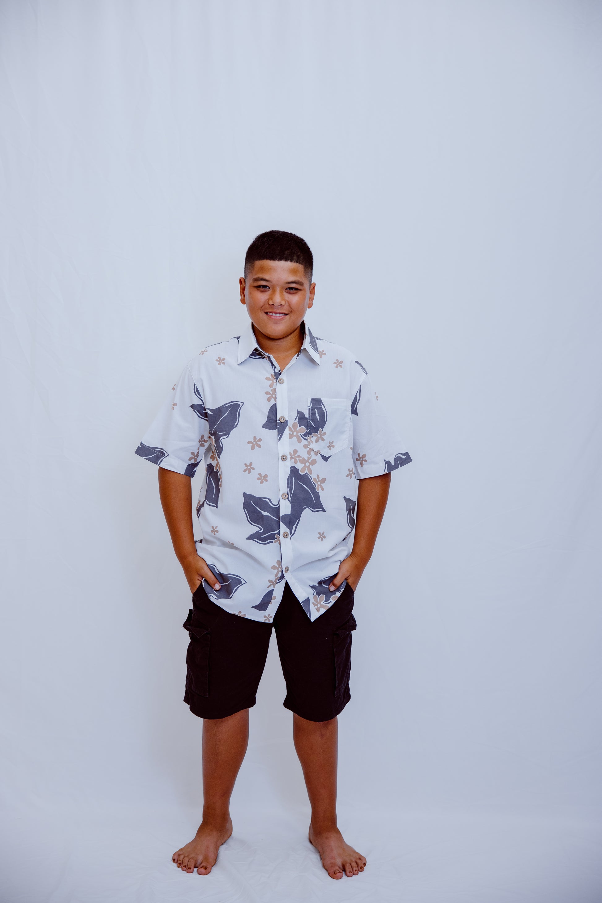 Kawika Men's Aloha Shirt - Charcoal Kukui