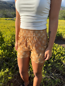 Paani Shorts- Honey
