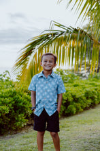 Load image into Gallery viewer, Hila Boys&#39; Aloha Shirt- Teal
