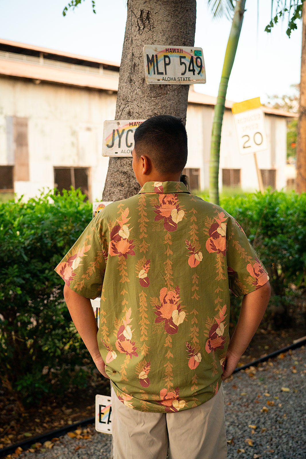 Kawika Men's Aloha Shirt - Forest Luau