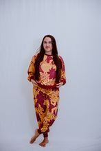 Load image into Gallery viewer, Adult Sweat Set- Burgundy Ulu
