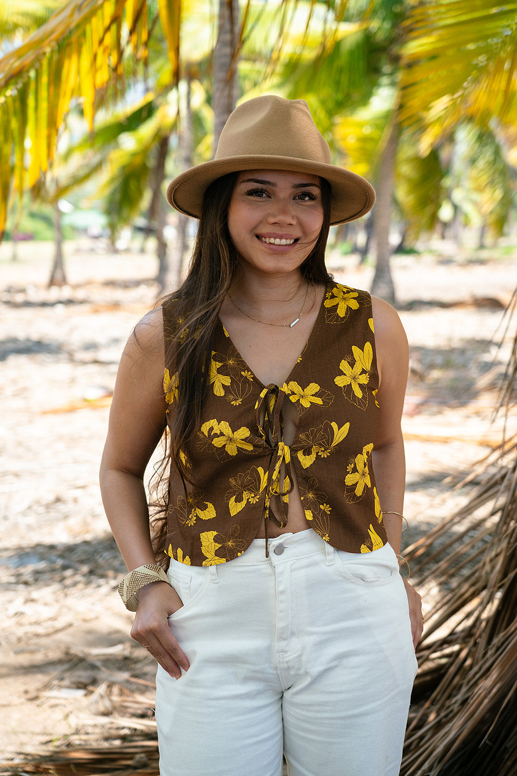 Leiali'i Vest- Chocolate/Mustard